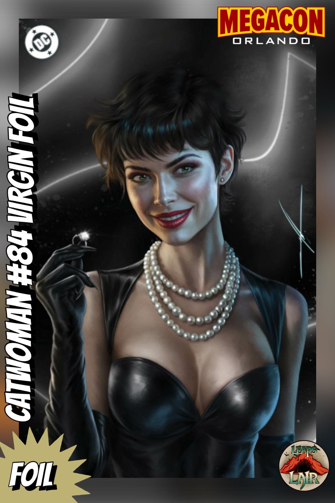 Catwoman #84 Carla Cohen MegaCon Surprise Foil Variant cover