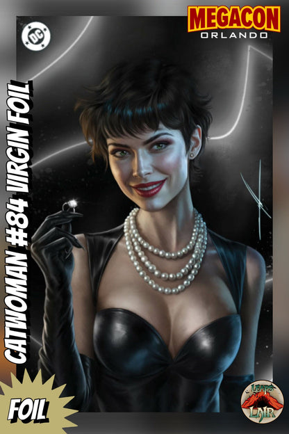 Catwoman #84 Carla Cohen MegaCon Surprise Foil Variant cover